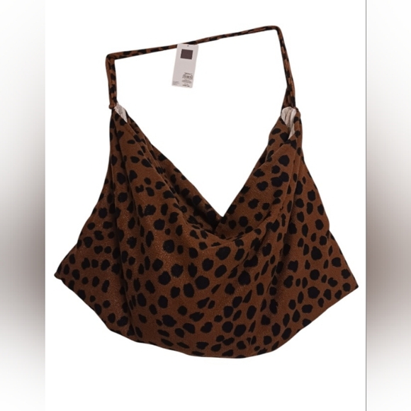 Old Navy Handbags - NWT OLD NAVY BROWN LEOPARD PRINTED LOOP-TERRY BEACH TOWEL & BAG SET 2 IN 1